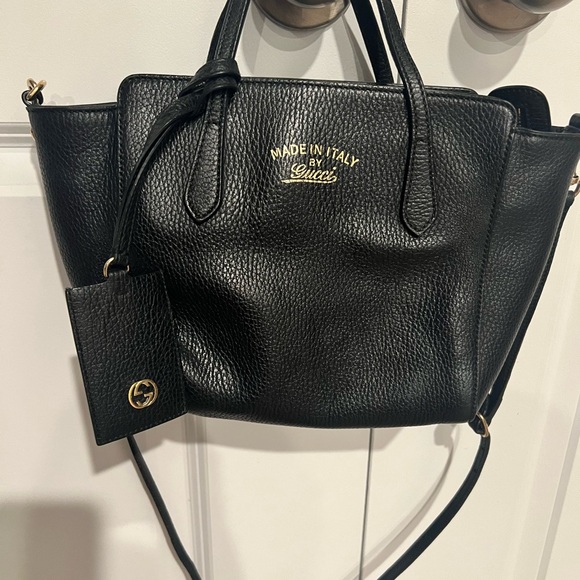 Gucci Purse- Authentic - Picture 16 of 16